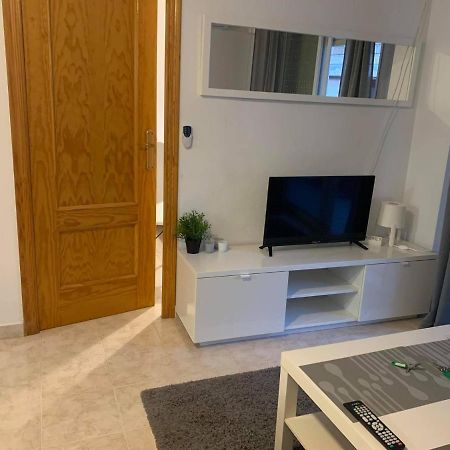 Апартаменты Apartamento Playa Del Cura Торевьиа Экстерьер фото
