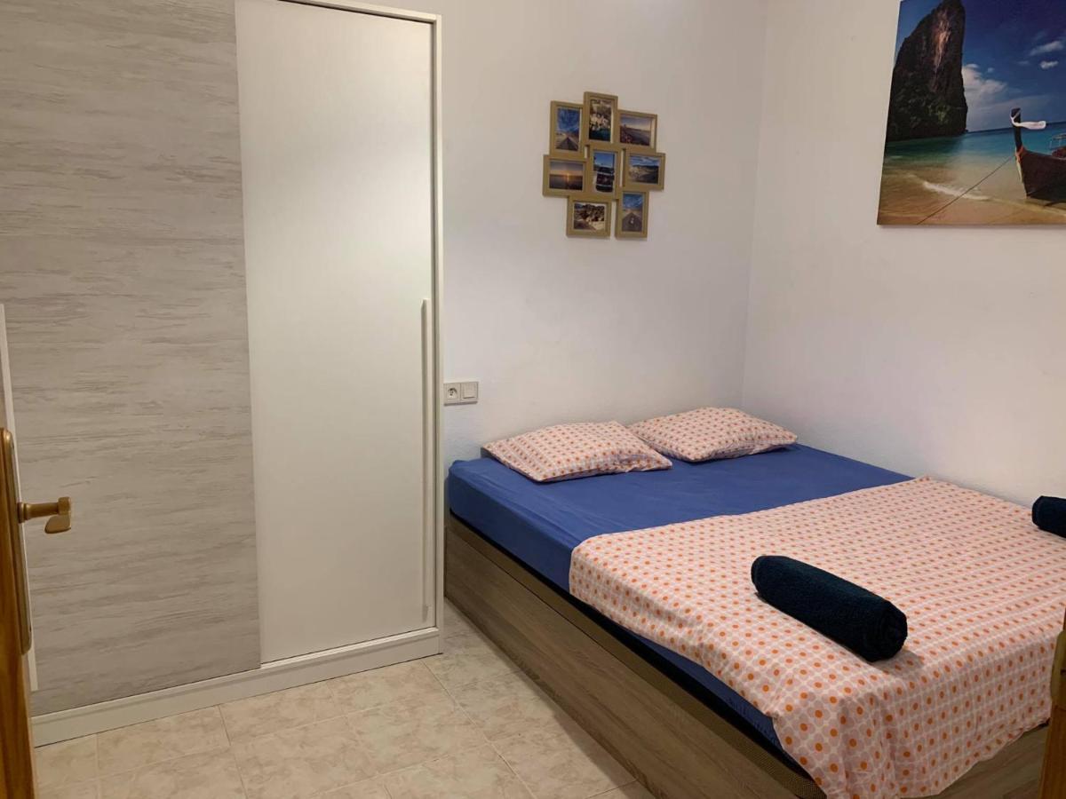 Апартаменты Apartamento Playa Del Cura Торевьиа Экстерьер фото