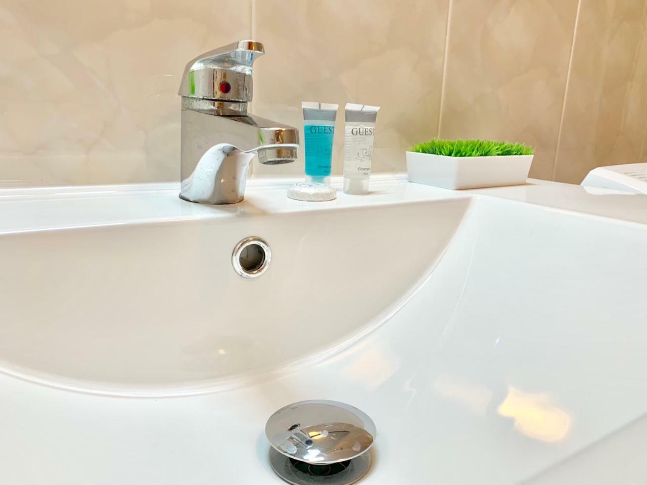 Апартаменты Apartamento Playa Del Cura Торевьиа Экстерьер фото